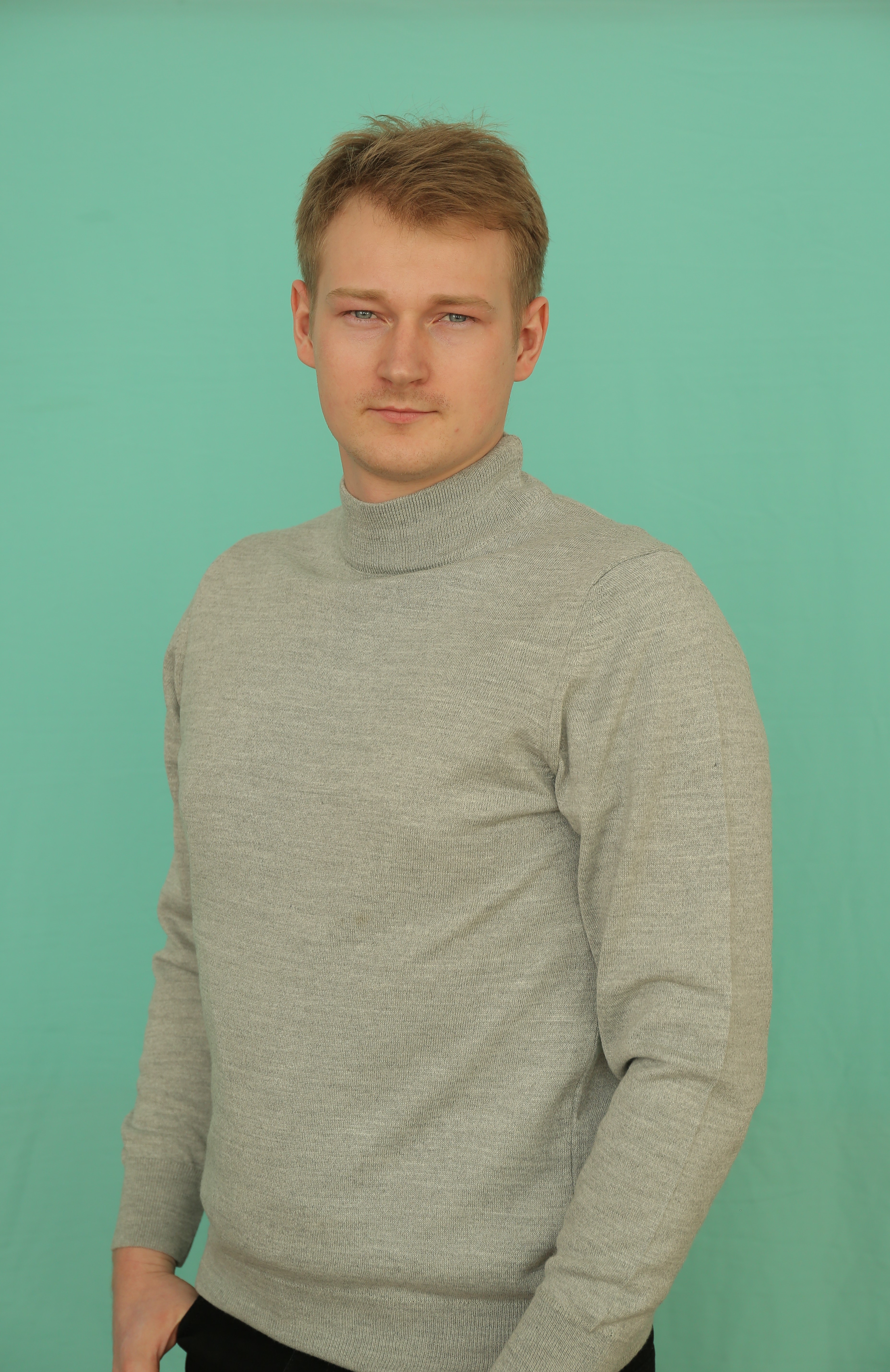 Рогов Сергей Витальевич.